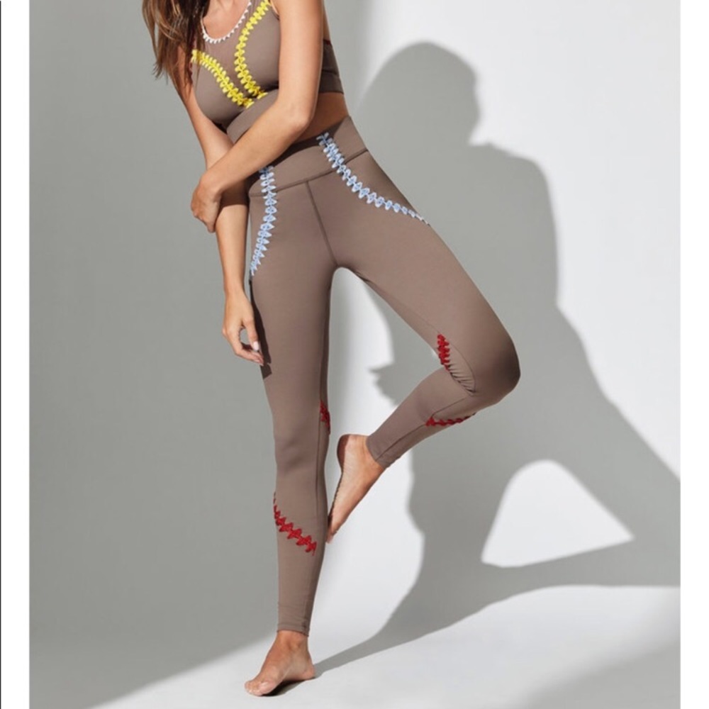 Carbon 38 crochet leggings